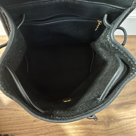 Coach Vintage Black Leather Drawstring Backpack 9791 - Picture 9 of 15